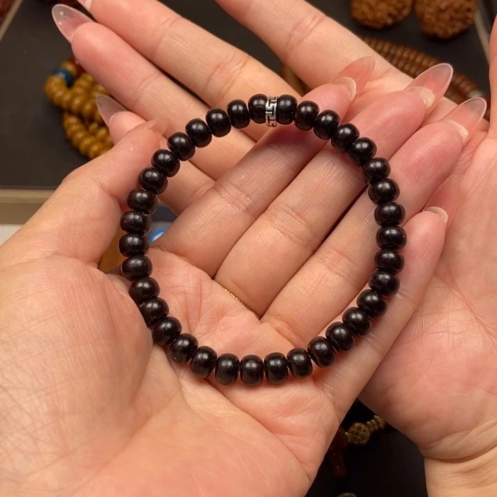 椰蒂吊坠菩提手串