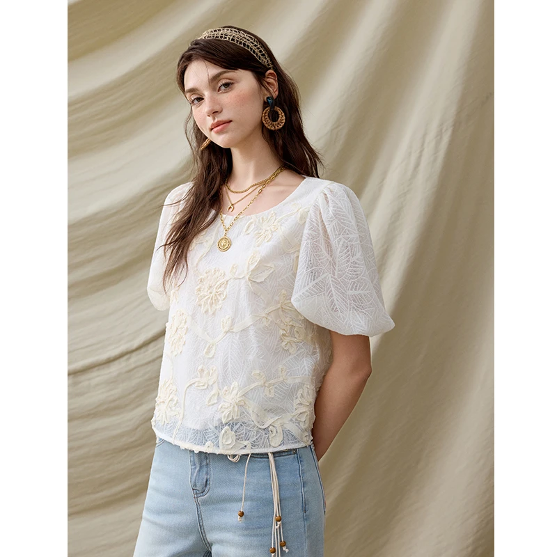 【小铃铛专属】谜秀泡泡袖立体提花花朵衬衫显瘦百搭上衣MXE32X1772