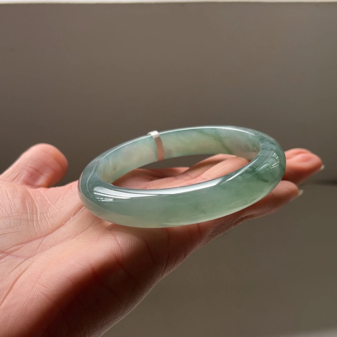 翡翠未镶嵌手镯60.1圈三天鉴赏期