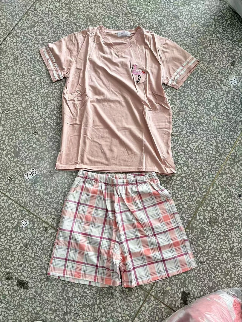 《兵哥外贸》粉色火烈鸟双短套装睡衣 发一套