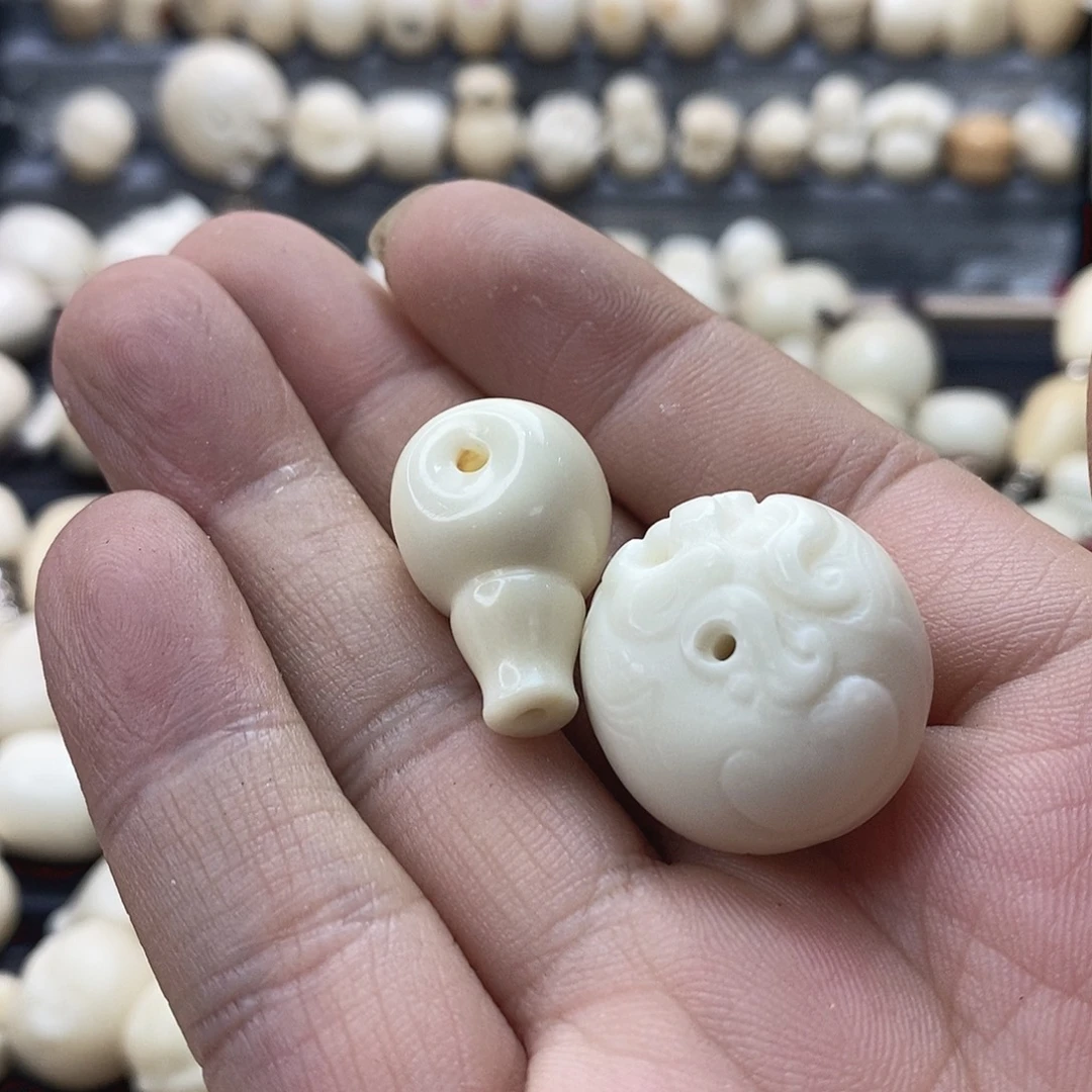 星***曳菩提根/象牙果吊坠