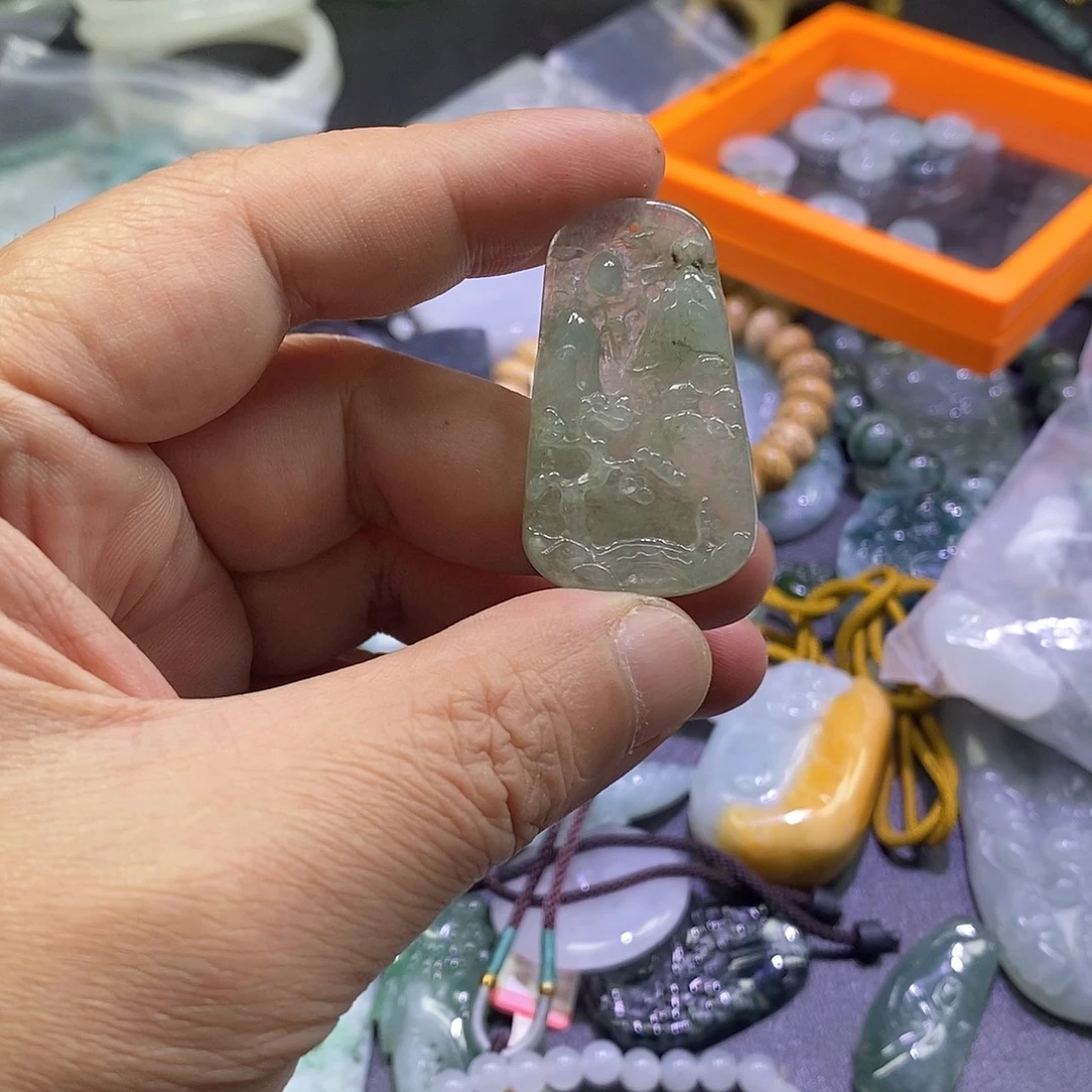 翡翠未镶嵌颈饰953543646