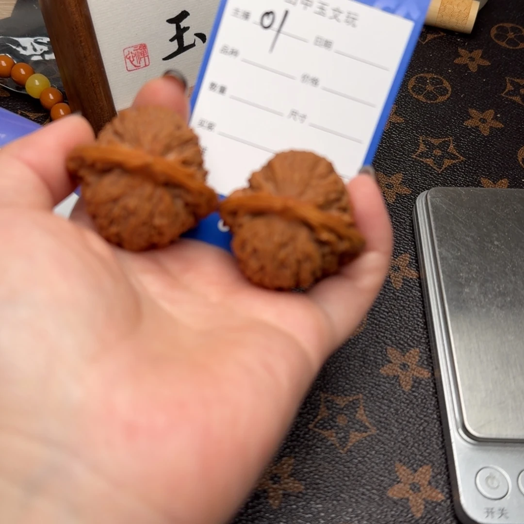 文玩核桃把件40南疆石01