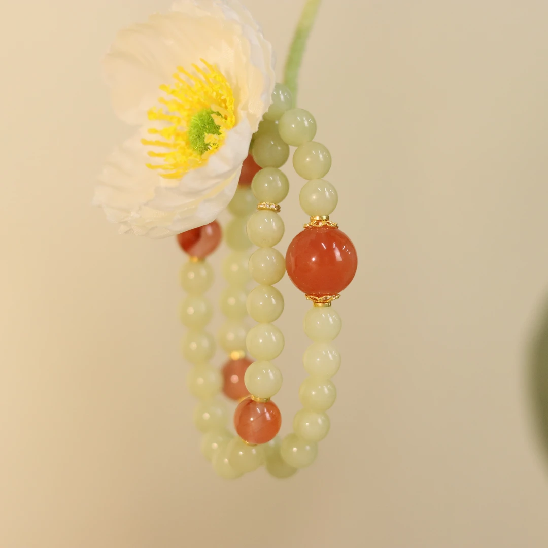 ZC10A18438[原创]和田玉南红双圈手串（多样性发货)