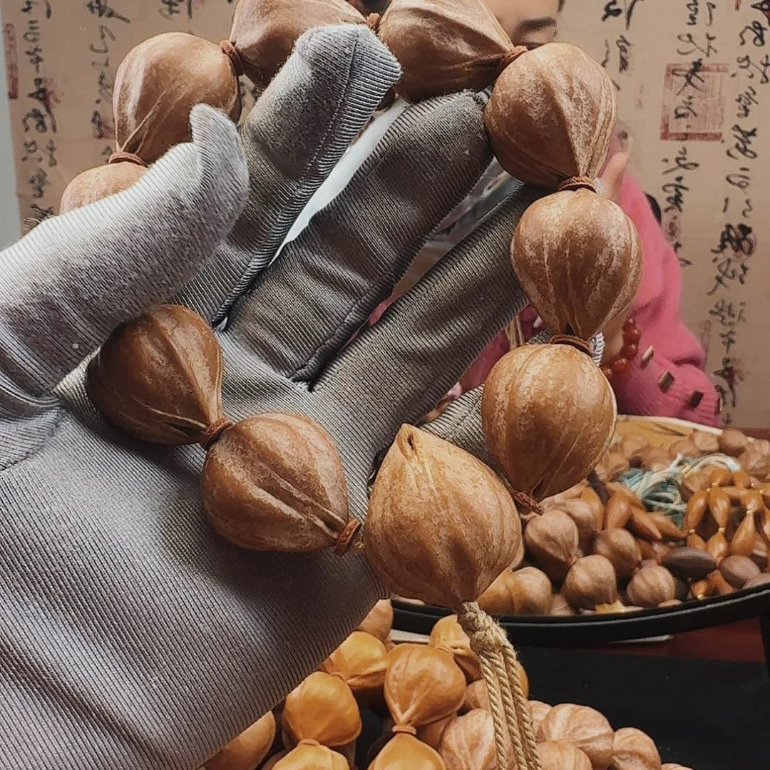 运***生手串橄榄核蒜头核