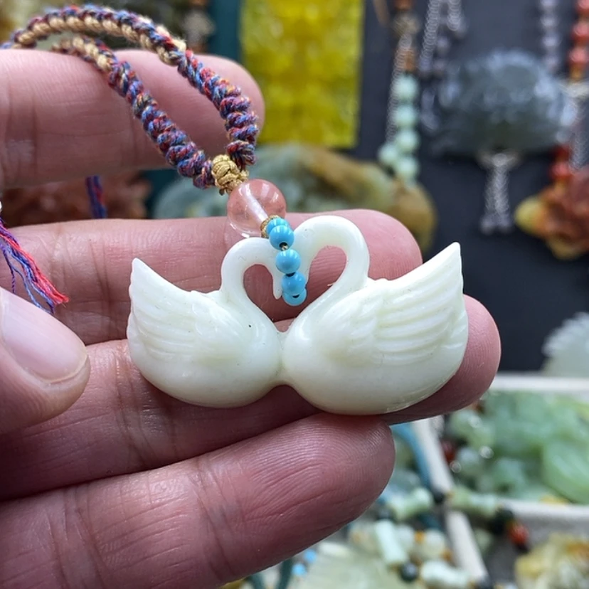 【闪购商品】未镶嵌岫玉吊坠