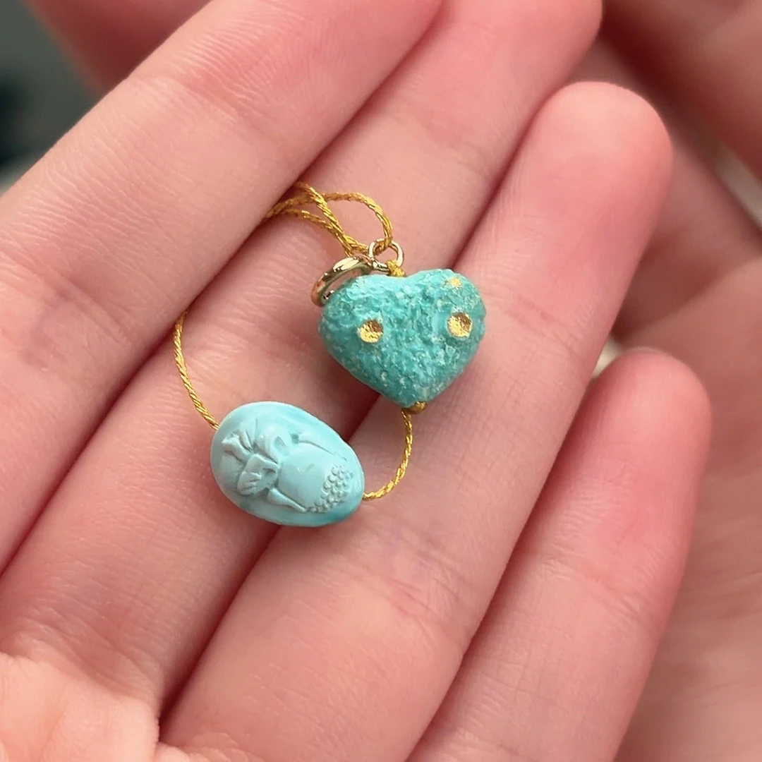 绿松石未镶嵌颈饰