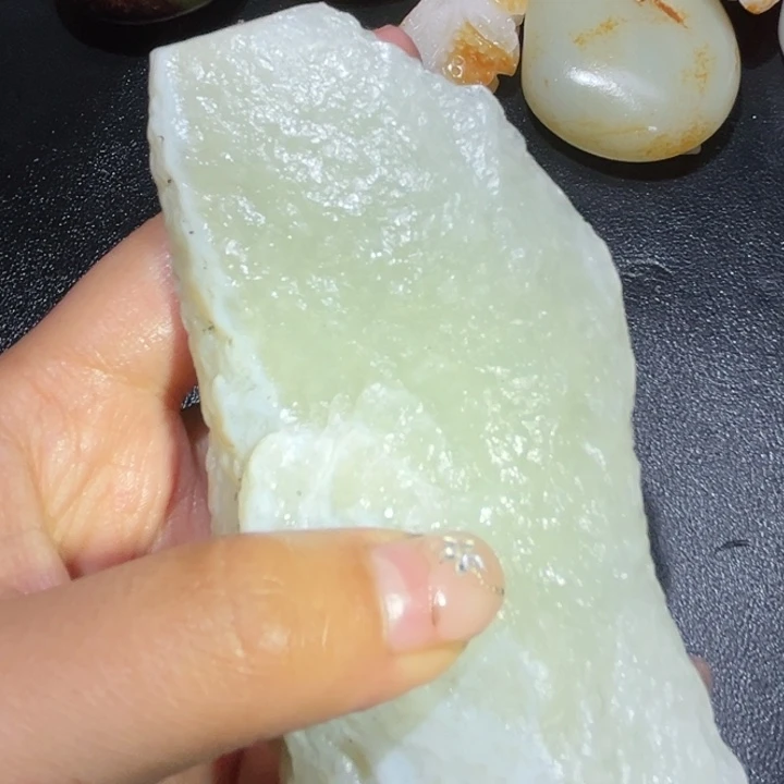 和田玉未镶嵌珠宝奇石