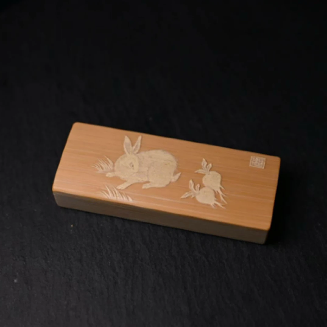 纯手工留青雕刻创意木制老玉竹牙签盒雕刻兔子便携式牙签筒家用
