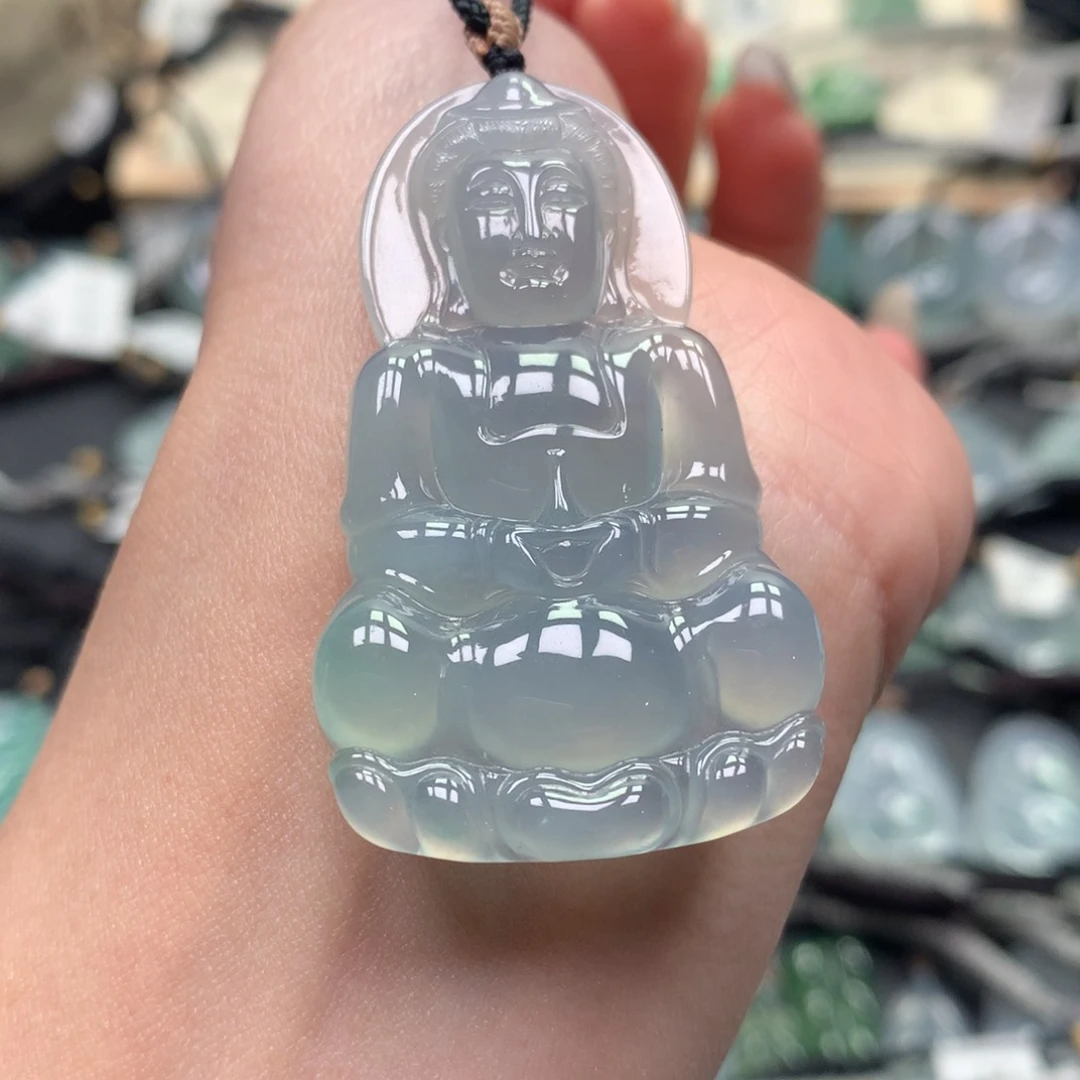 翡翠颈饰未镶嵌观音