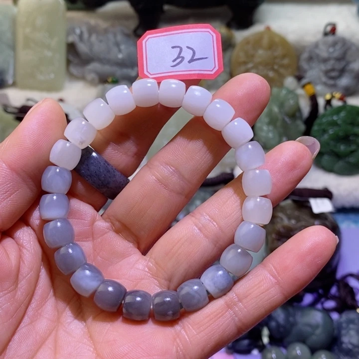 和田玉边角料未镶嵌