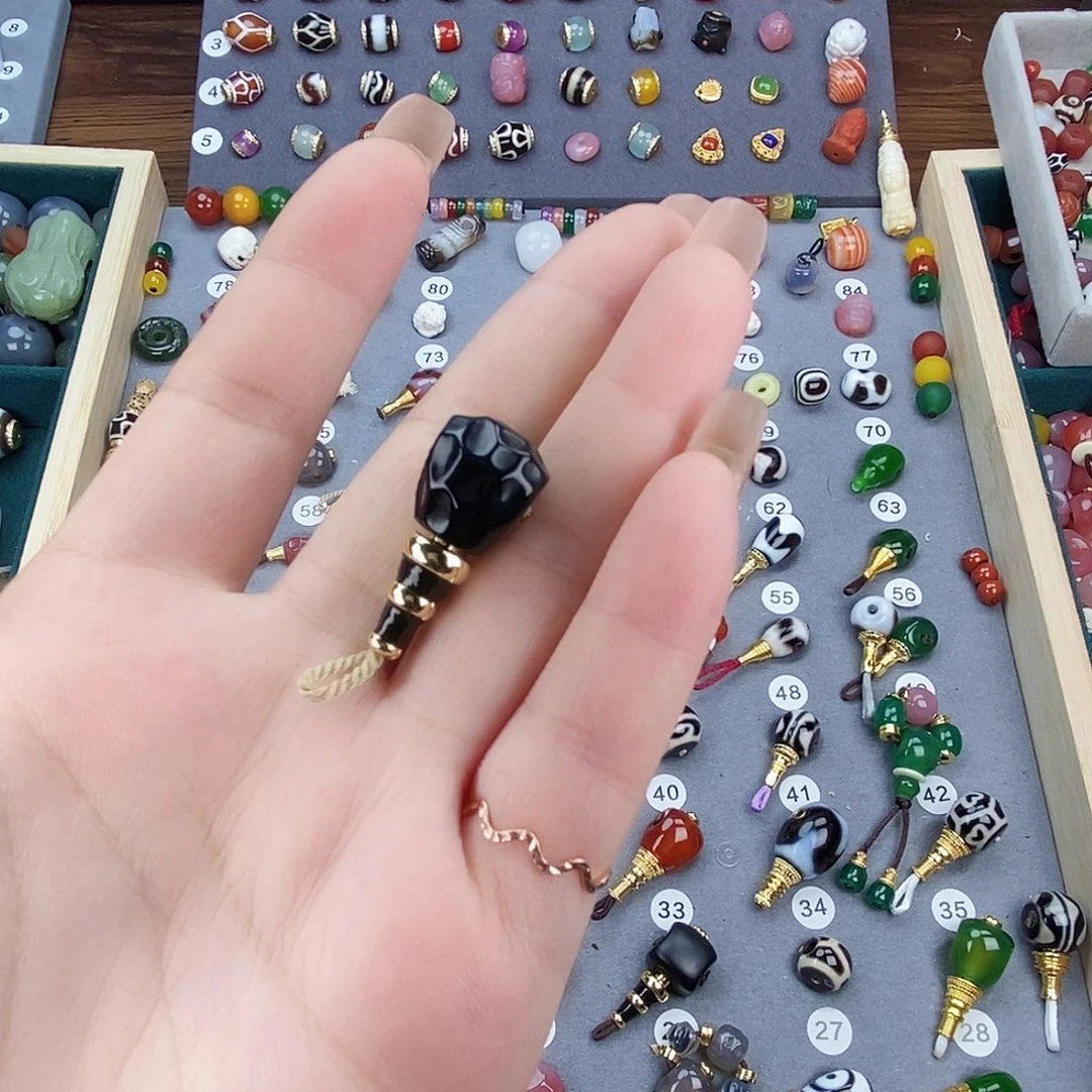 玛瑙/玉髓饰品未镶嵌