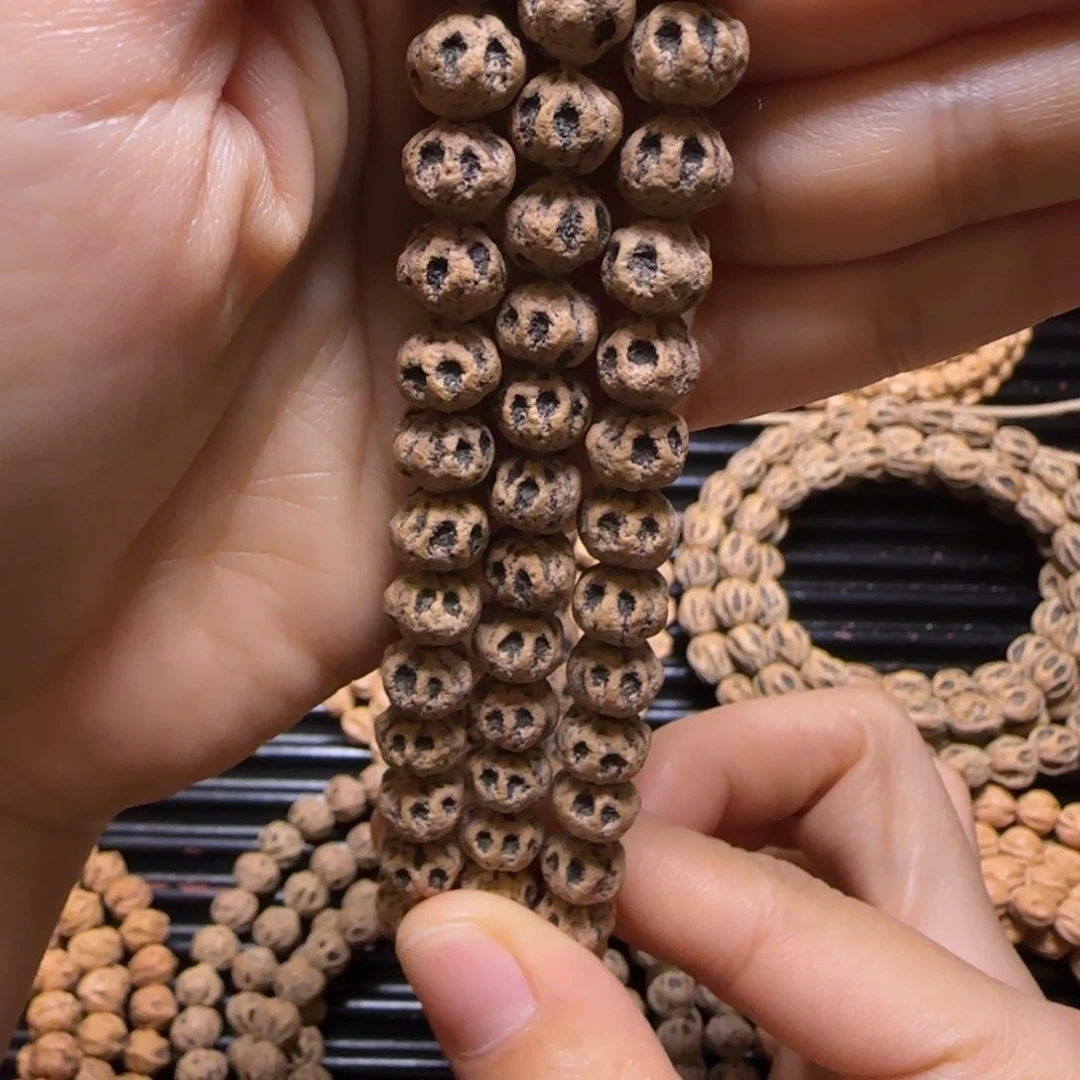 吊坠柏香籽/百香籽狂**记