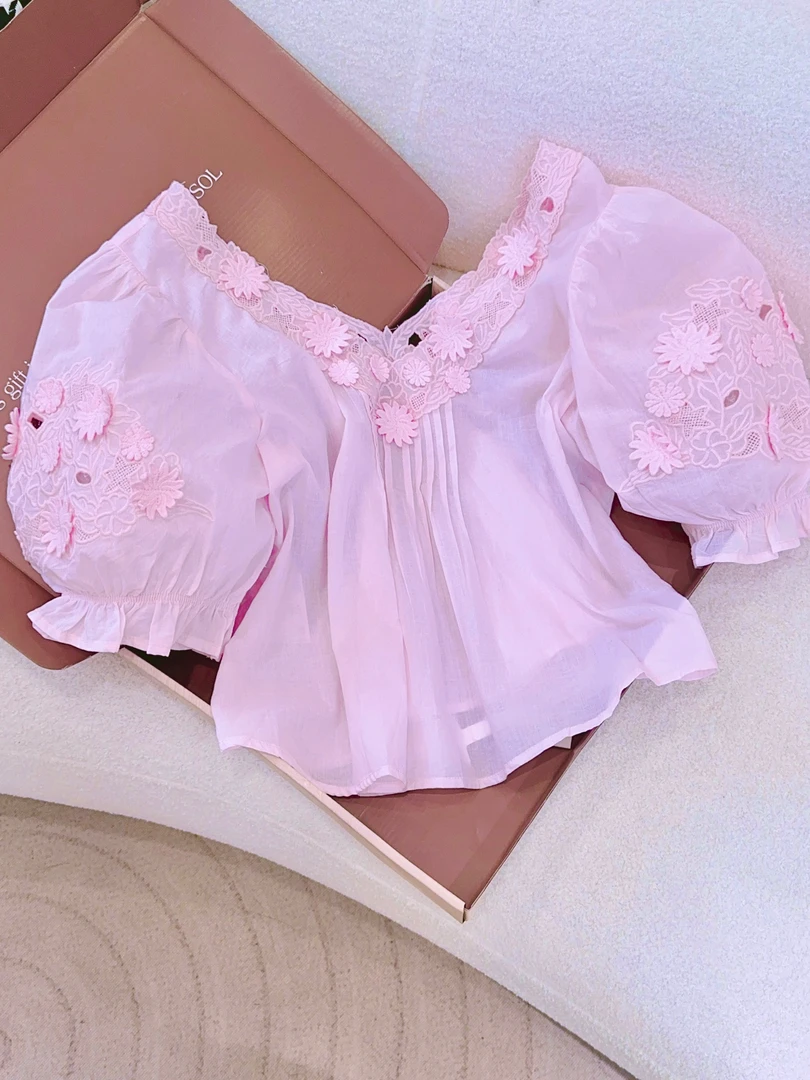 琳心丨春季新款立体花朵刺绣法式双V领灯笼袖衬衫 6137