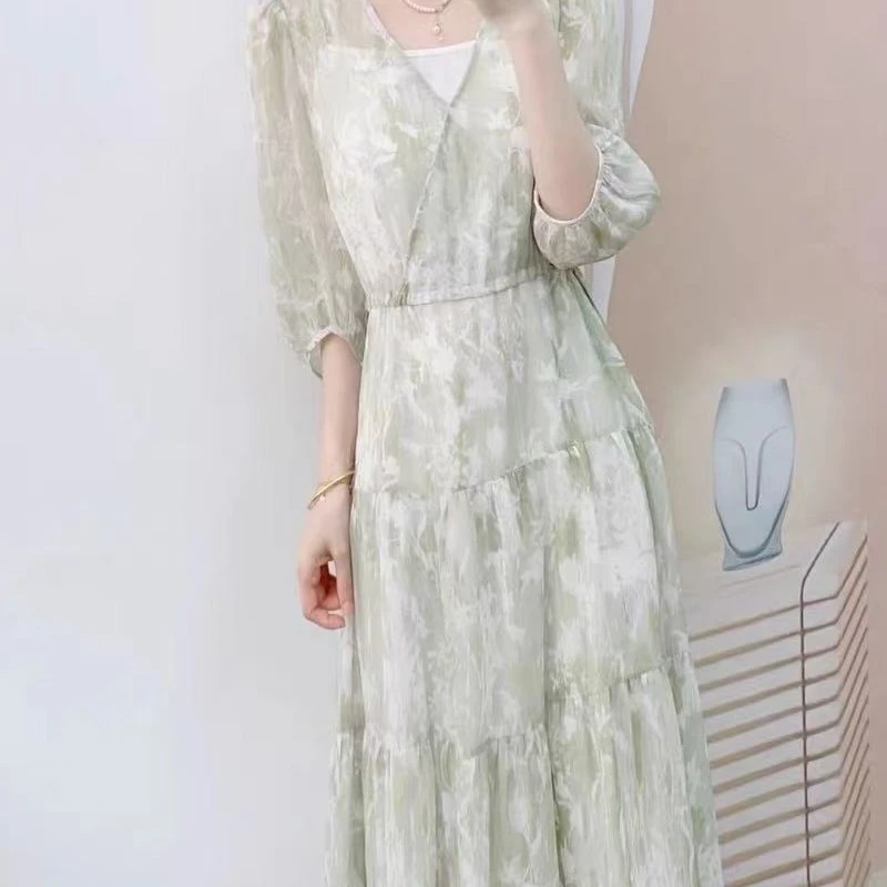 L24205时尚气质显瘦轻熟风连衣裙