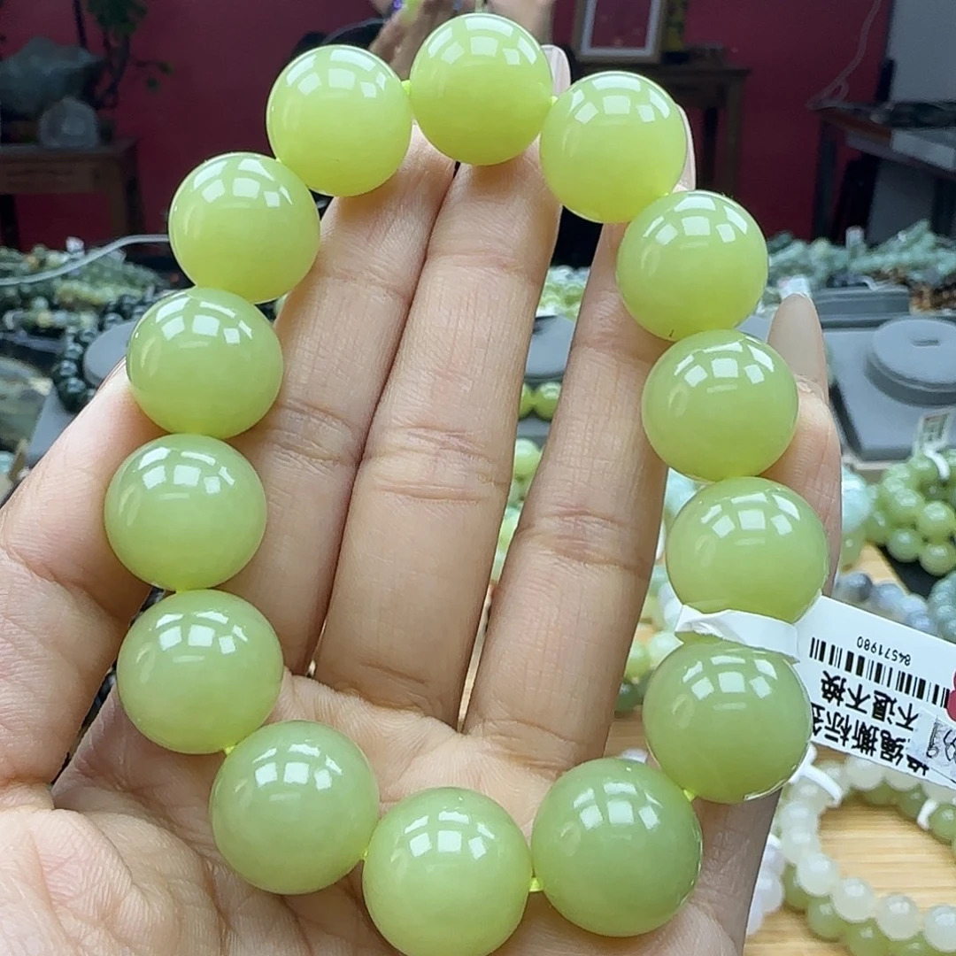 和田玉未镶嵌手串