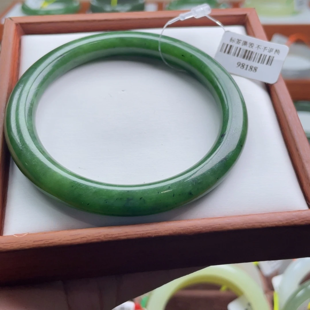 【闪购商品】未镶嵌手镯和田玉链接60