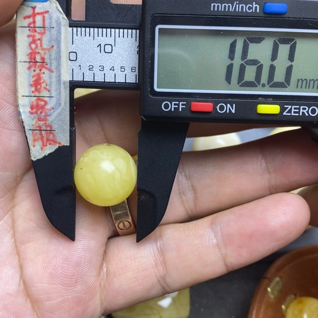 裸石蜜蜡未镶嵌16瑕疵圆珠