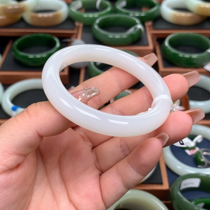 和田玉5455圈口未镶嵌