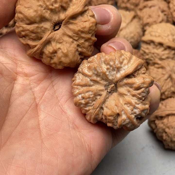 文玩核桃把件柠*蛤蟆