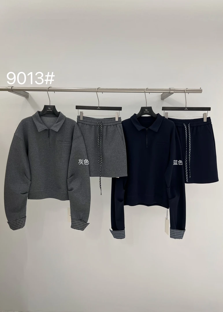 套装运动长袖短款翻领休闲设计师简约百搭2025新款