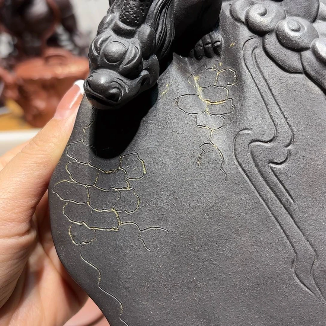 紫砂茶宠丶****饮微瑕尾货听清再拍