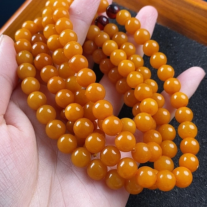 蜜蜡未镶嵌珠宝奇石