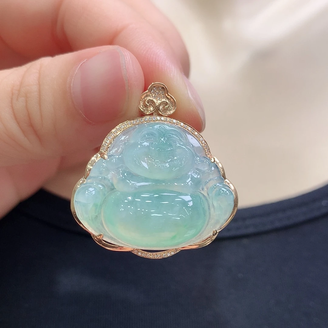 翡翠18K金镶嵌颈饰佛公