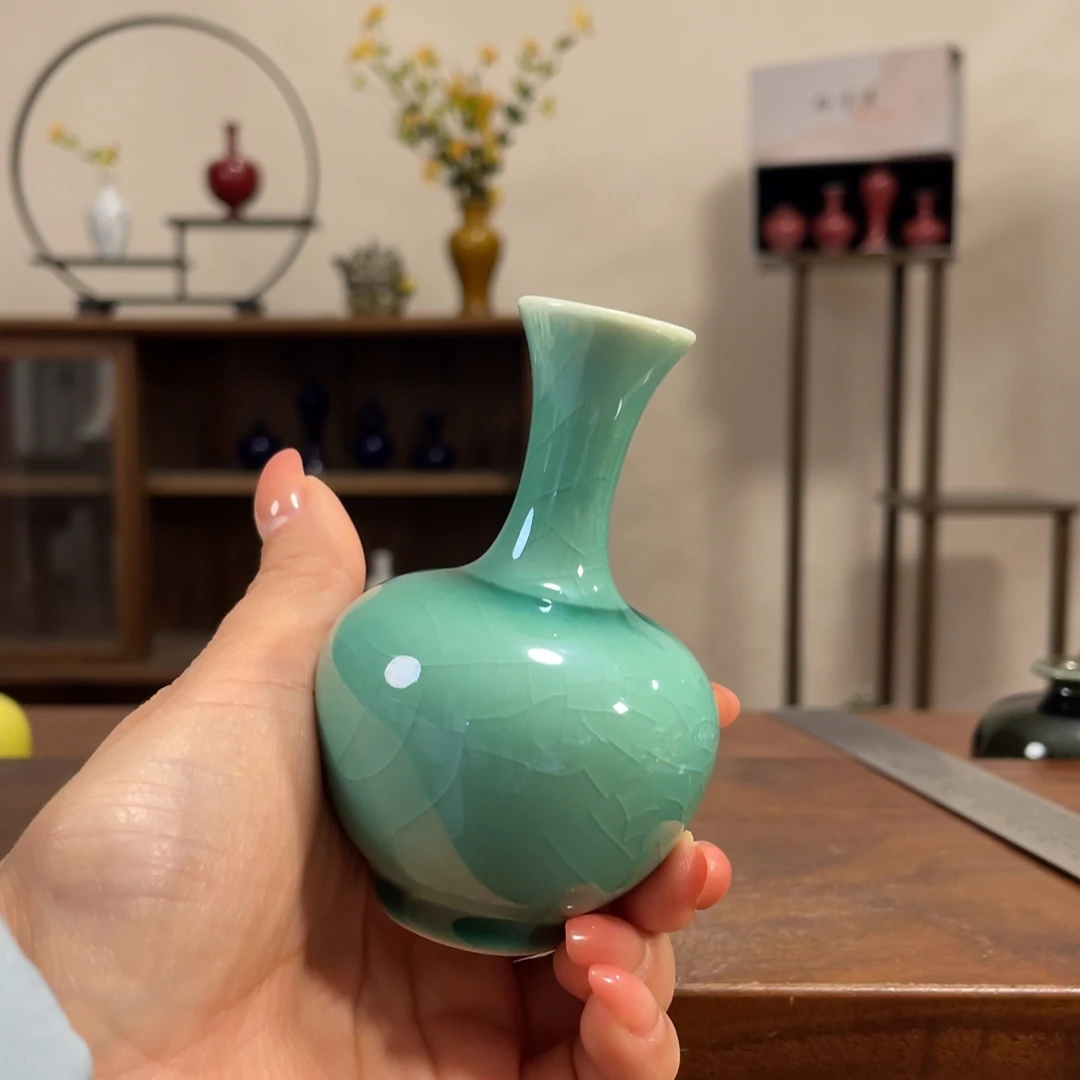 景德镇陶瓷小花瓶