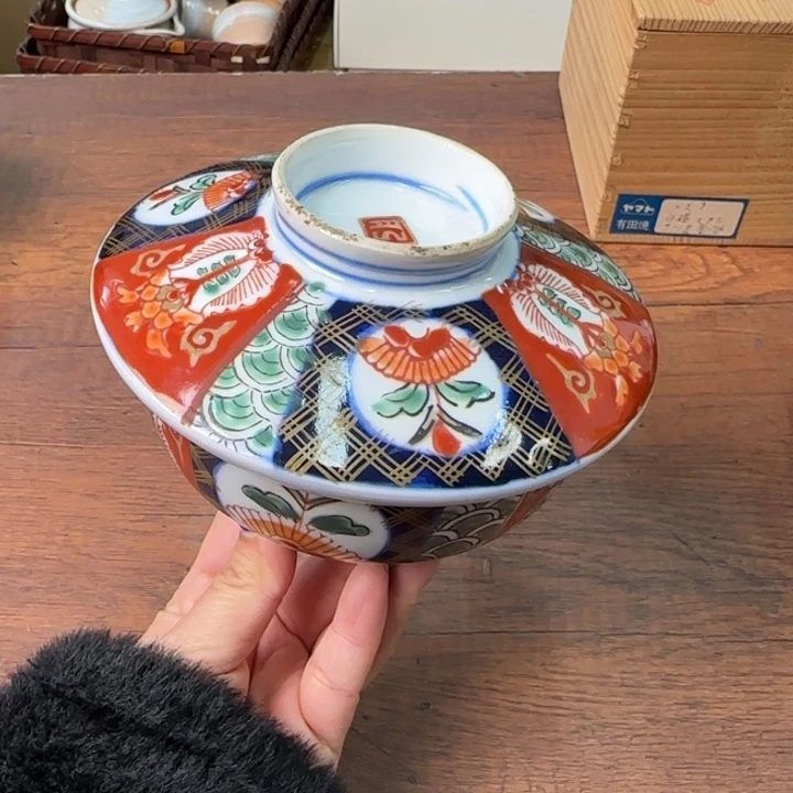 一个陶瓷物件哈哈哈哈