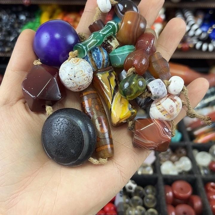 玛瑙/玉髓未镶嵌珠宝半成品梧*