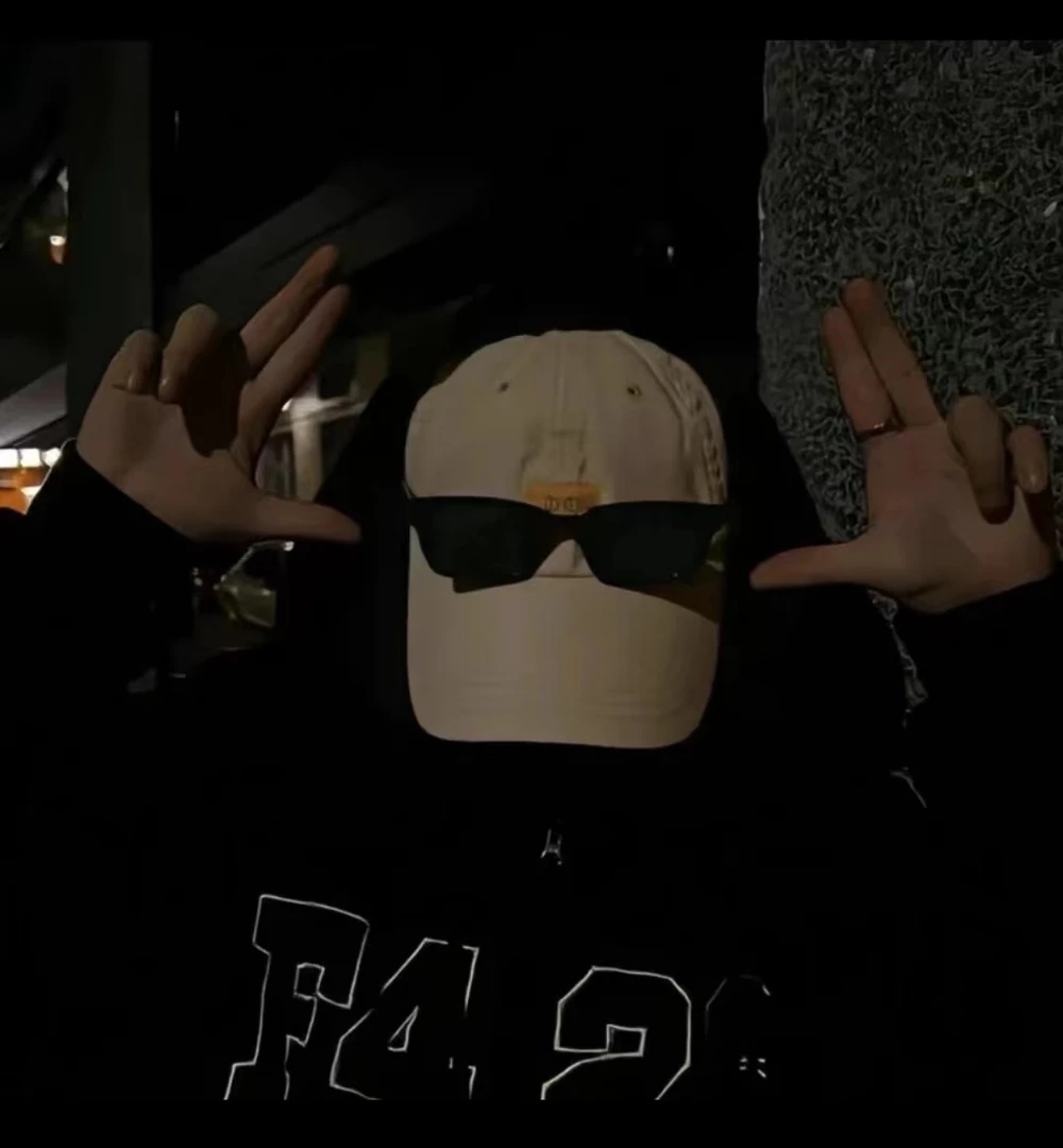 【孤品551】集合款式美式百搭，时尚百搭潮牌男女同款卫衣