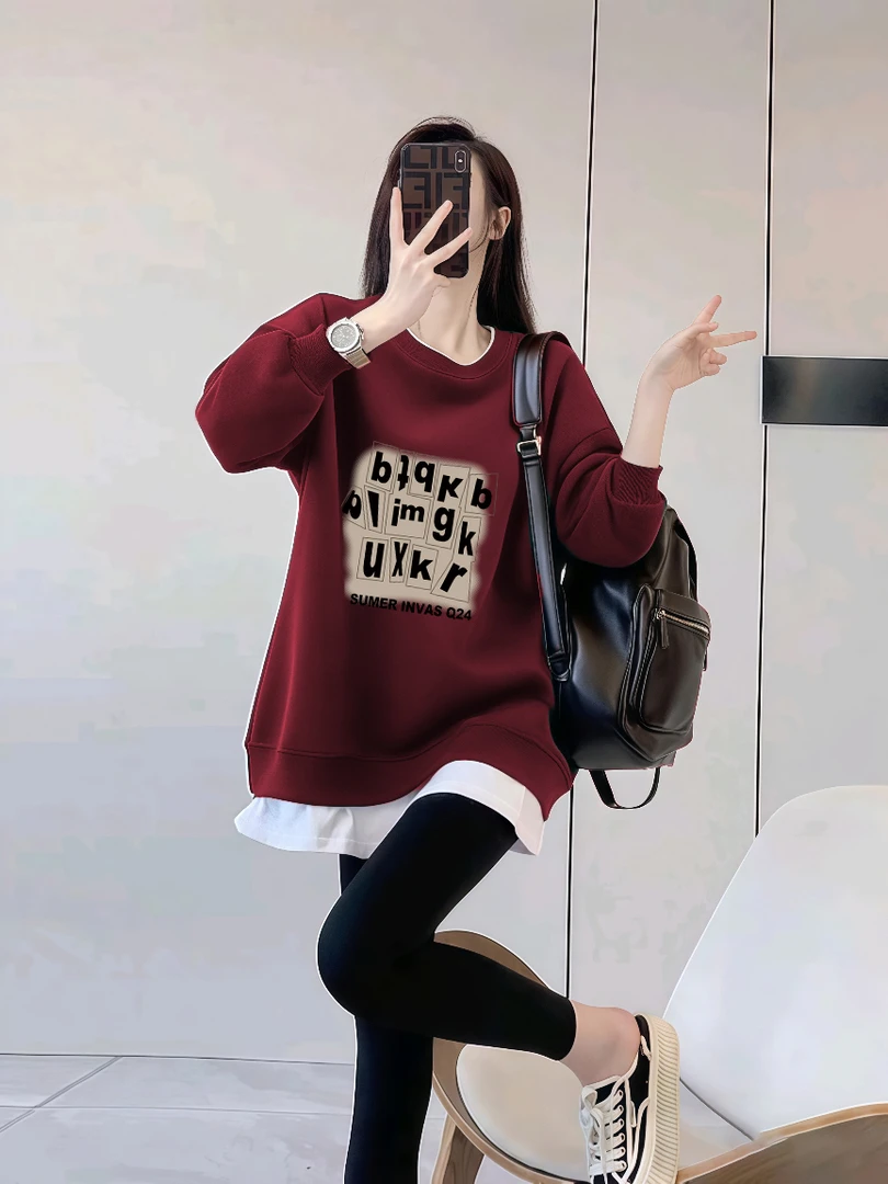 酒红色圆领卫衣春秋款女装2025新款爆款宽松洋气显瘦遮屁股上衣服