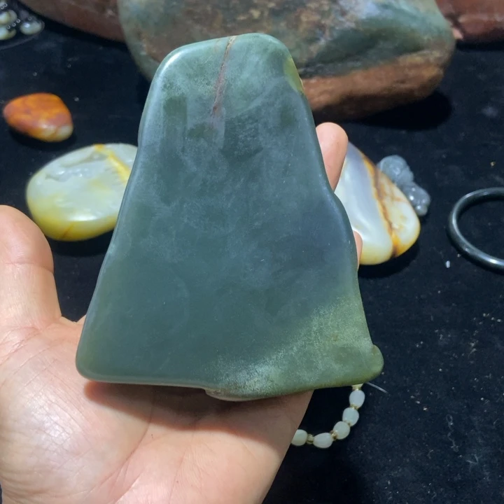 无***交和田玉（糖玉）未镶嵌挂件