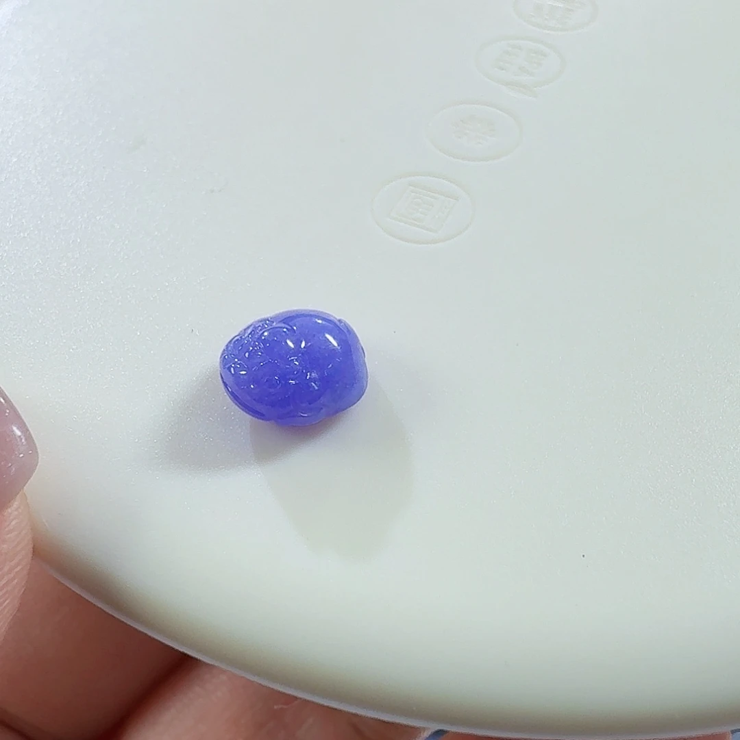 翡翠未镶嵌颈饰裸石