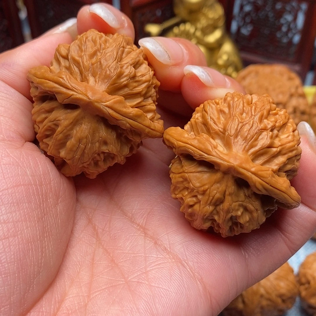 文玩核桃把件毕业金麒麟40全品
