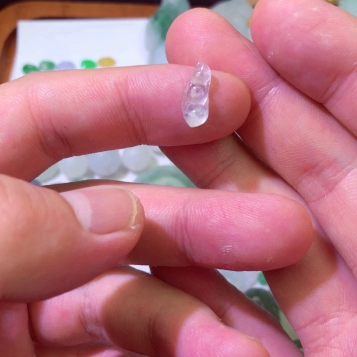 翡翠未镶嵌颈饰天然a货翡翠