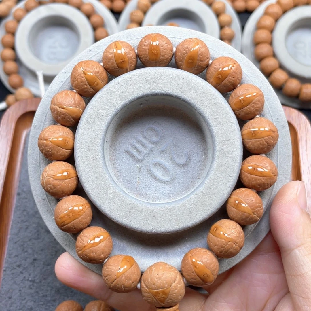 凤眼菩提手串行****?L182-K15凤眼菩提14+同树