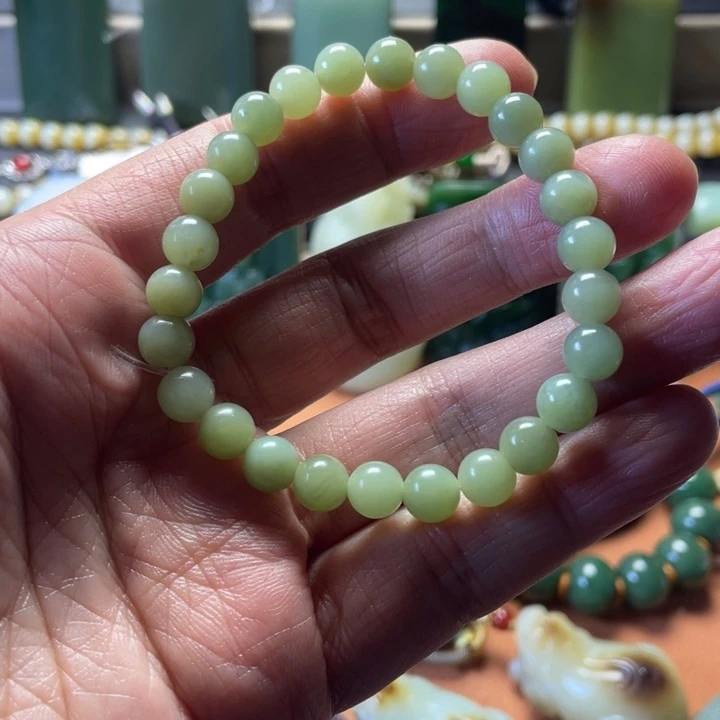 和田玉未镶嵌手串