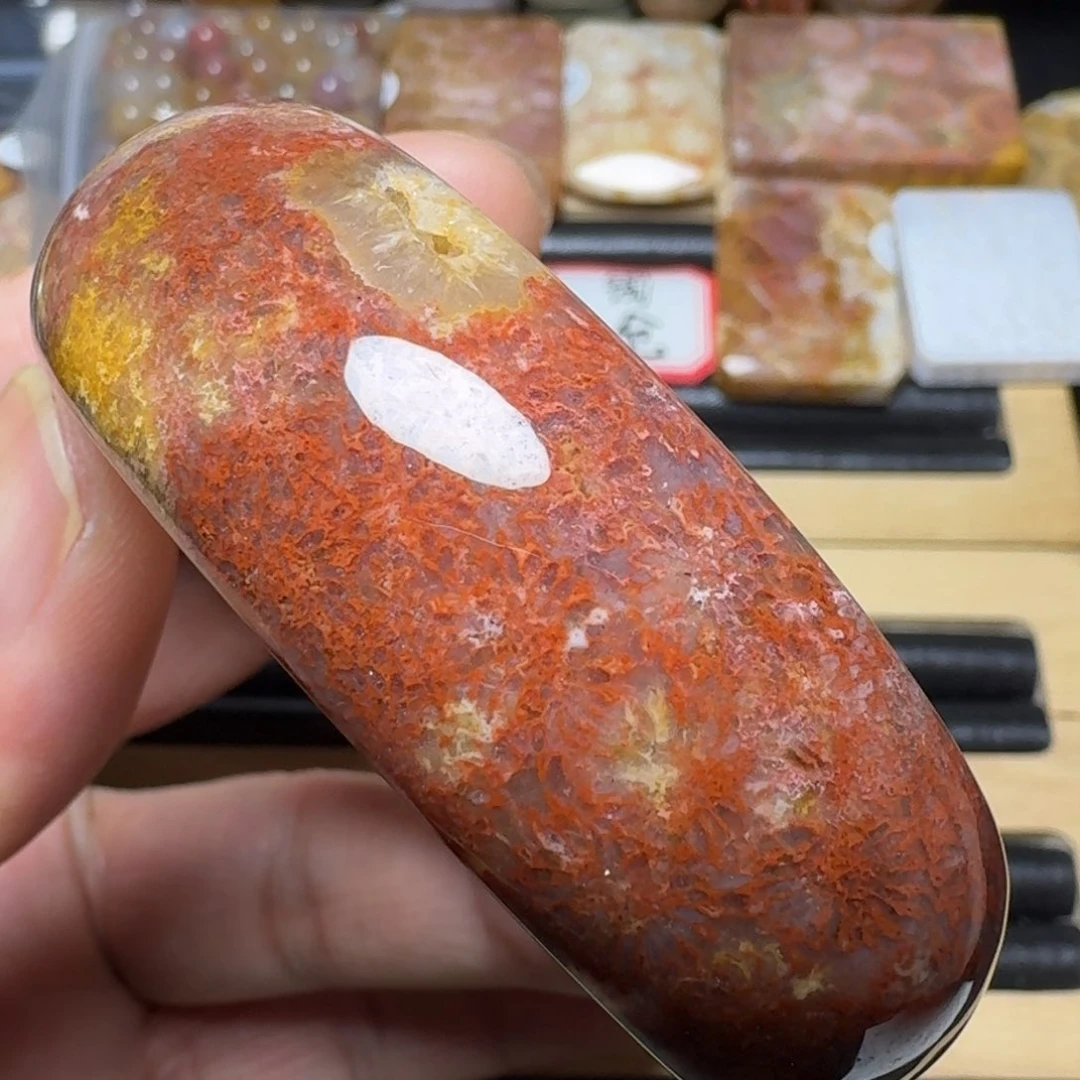 石英质玉纯天然色有机玉石未镶嵌54圈口