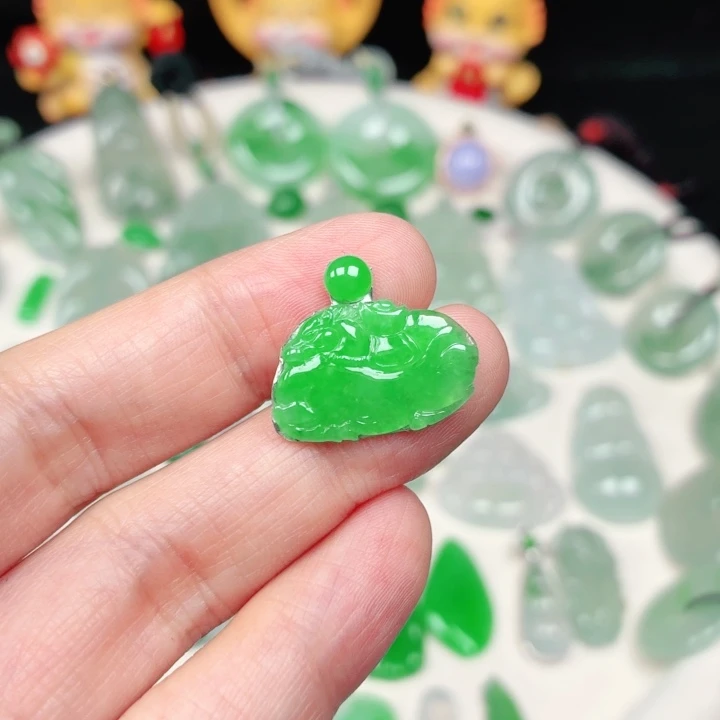 颈饰未镶嵌翡翠缅甸天然A货翡翠