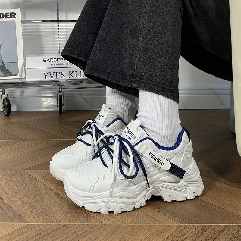 人本运动鞋女款春季百搭时尚轻便跑步鞋子厚底休闲复古老爹鞋