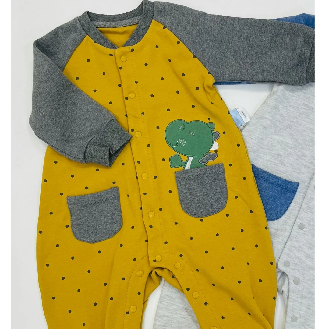 黄色恐龙男童连体衣