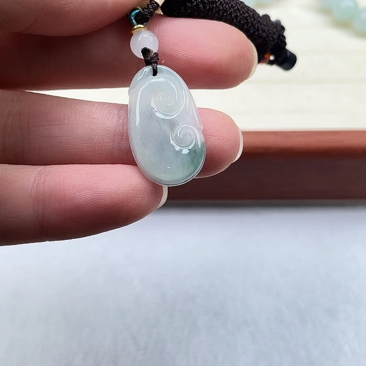 翡翠未镶嵌挂件翡翠