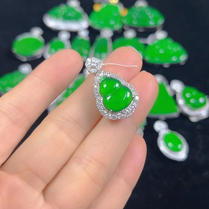 翡翠银S925镶嵌吊坠(不含链)