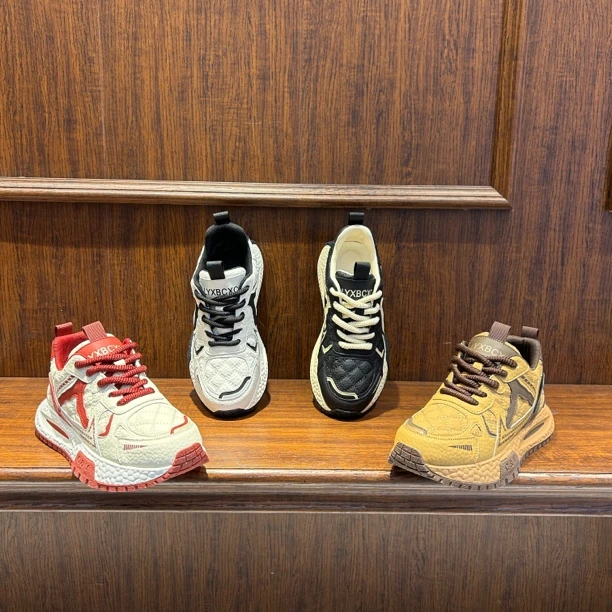 【文麒潮鞋】新款男鞋皮面厚底欧洲站轻奢简约百搭时尚潮流男休闲鞋