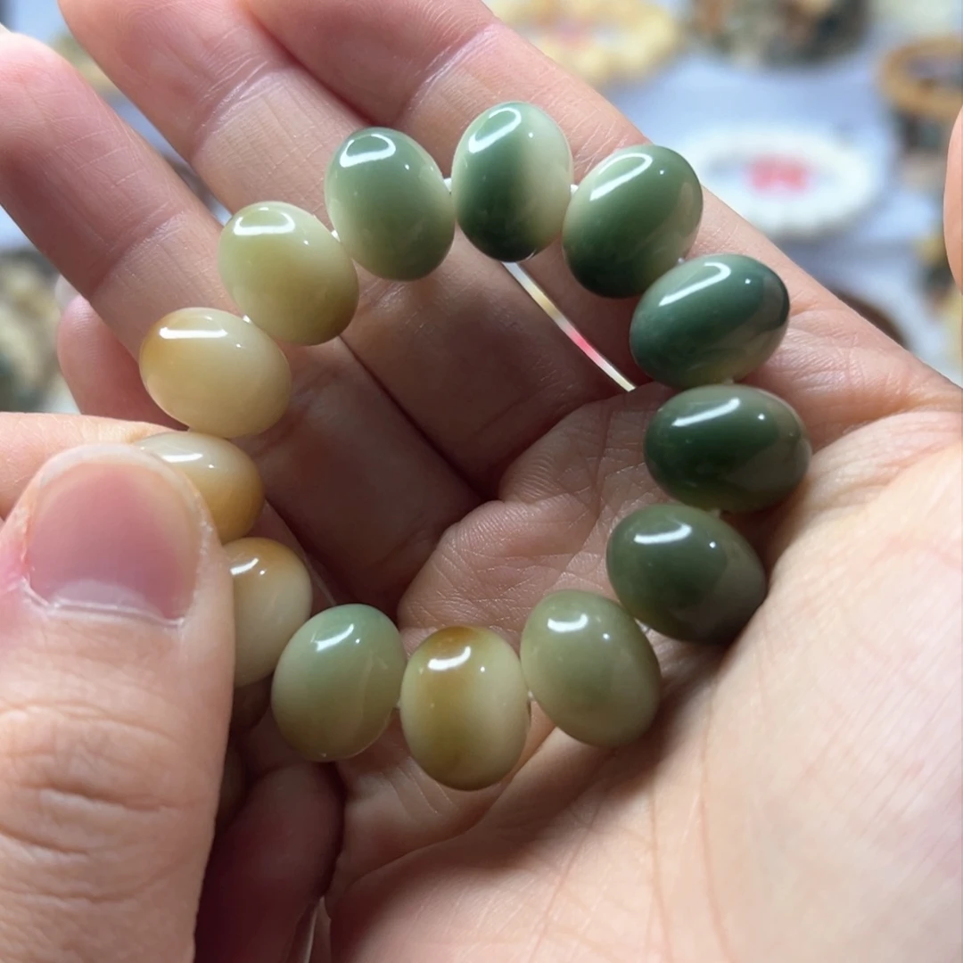 菩提根/象牙果把件阿*绿色单圈算盘珠