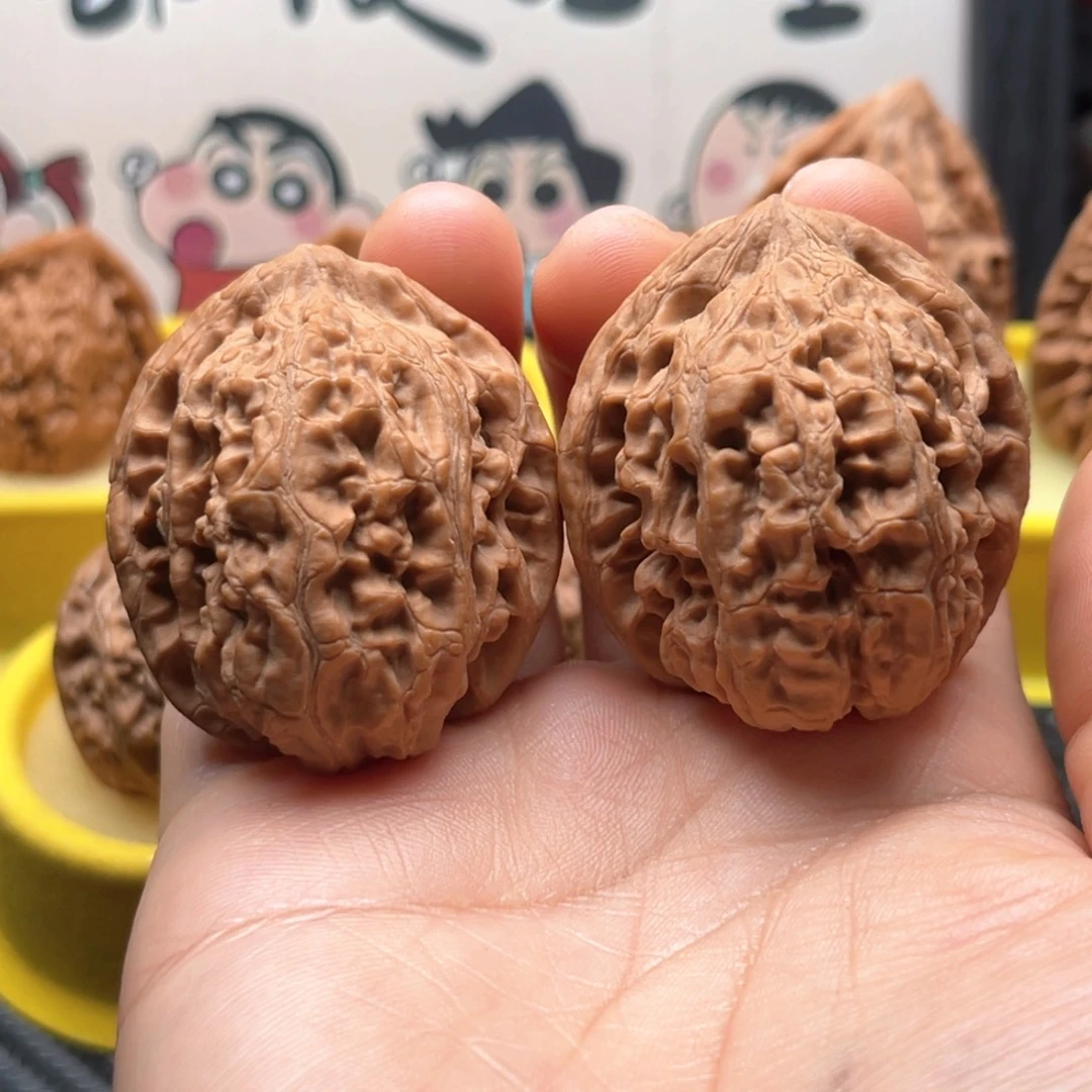 吊坠文玩核桃39牡丹纹