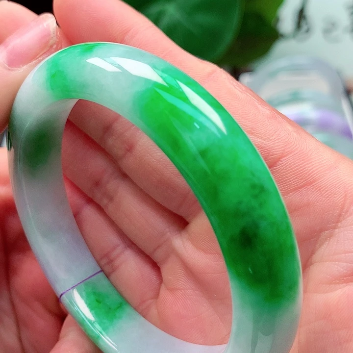 翡翠未镶嵌手镯天然翡翠手镯