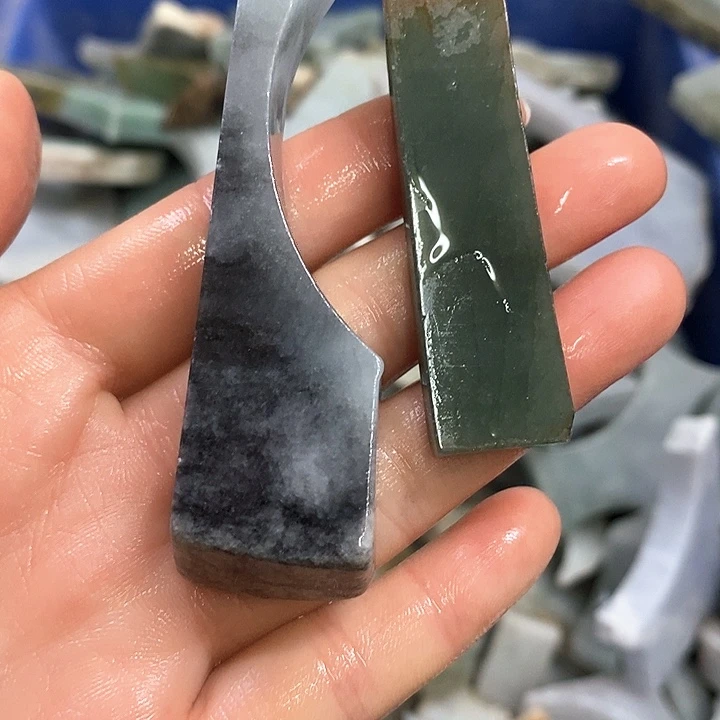翡翠裸石缅甸翡翠边角料